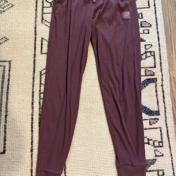 Alo muse sweatpant wood rose - Picture 2 of 3